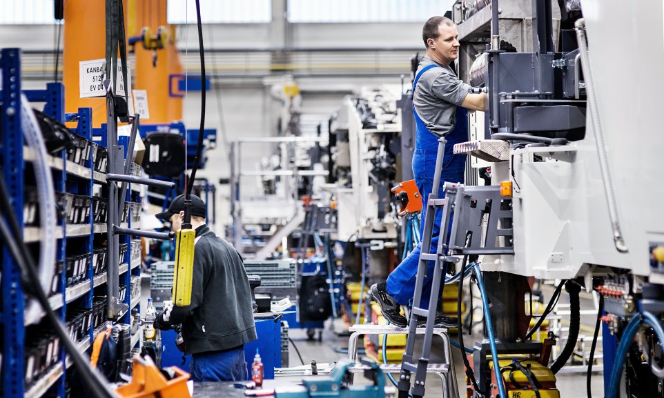 Wirtgen stellt in Windhagen in zahlreichen Produktlinien Strassenbaumaschinen her