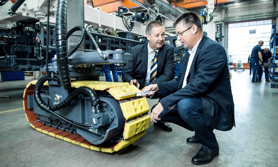 Wirtgen stellt in Windhagen in zahlreichen Produktlinien Strassenbaumaschinen her