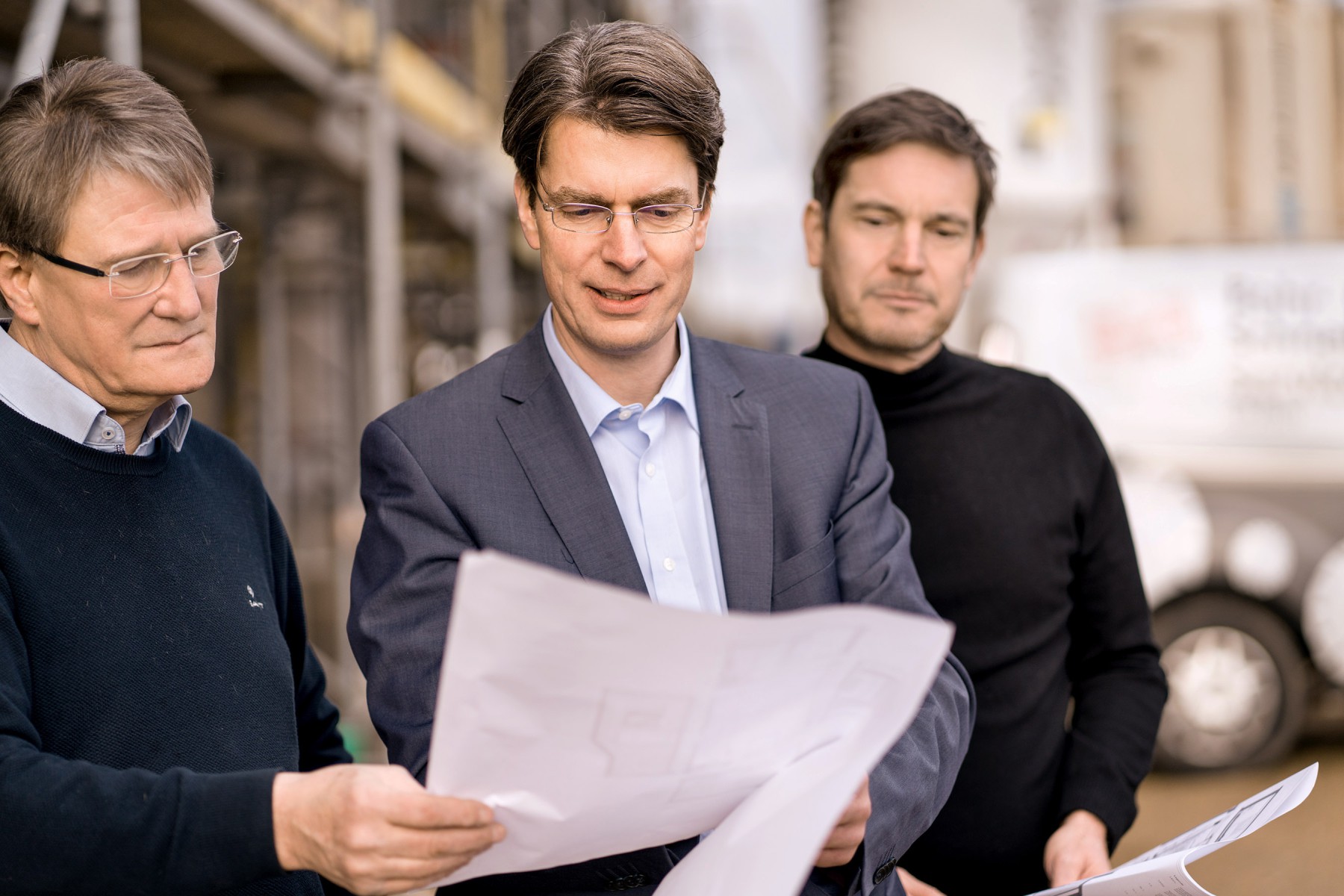 Ingo Meyer im Planungsverfahren für ein Bauprojekt