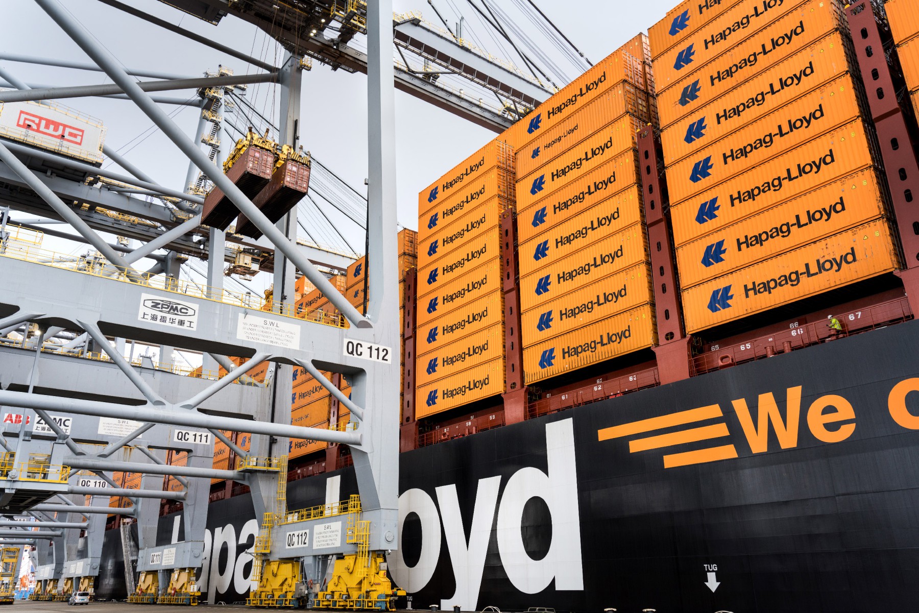 berlin-express_rotterdam_ship_port_004